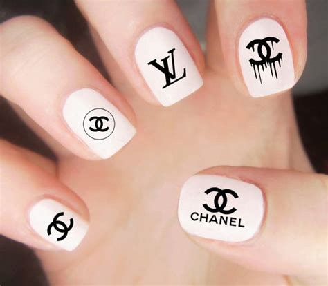 Stickers Ongles Chanel .